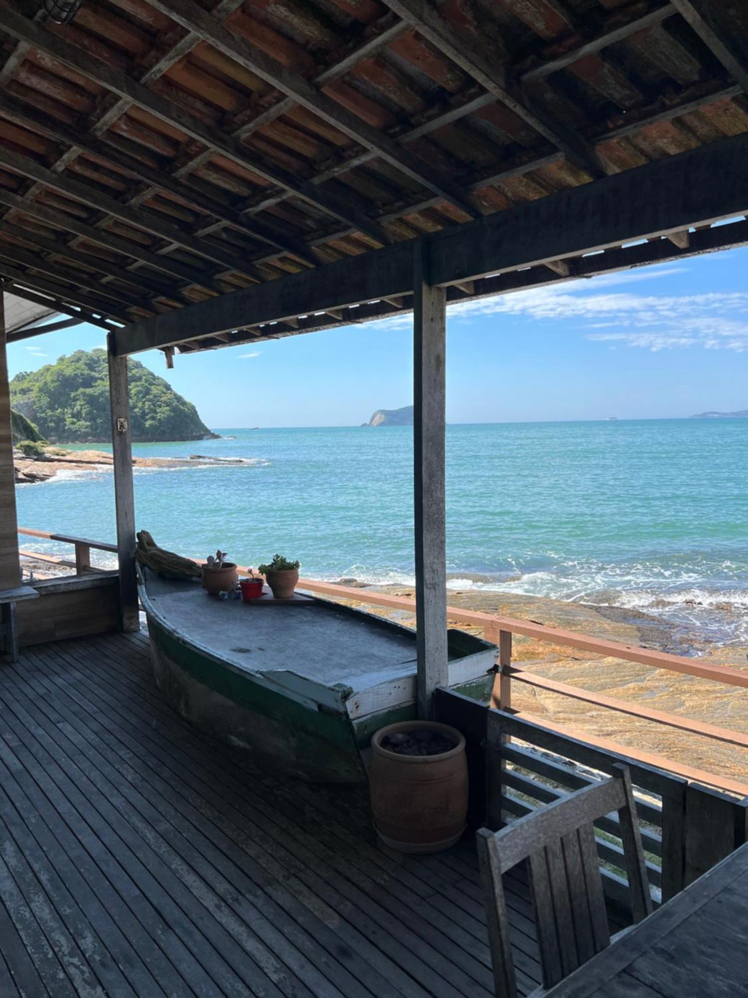 Casa Pe Na Areia Em Beira Mar *